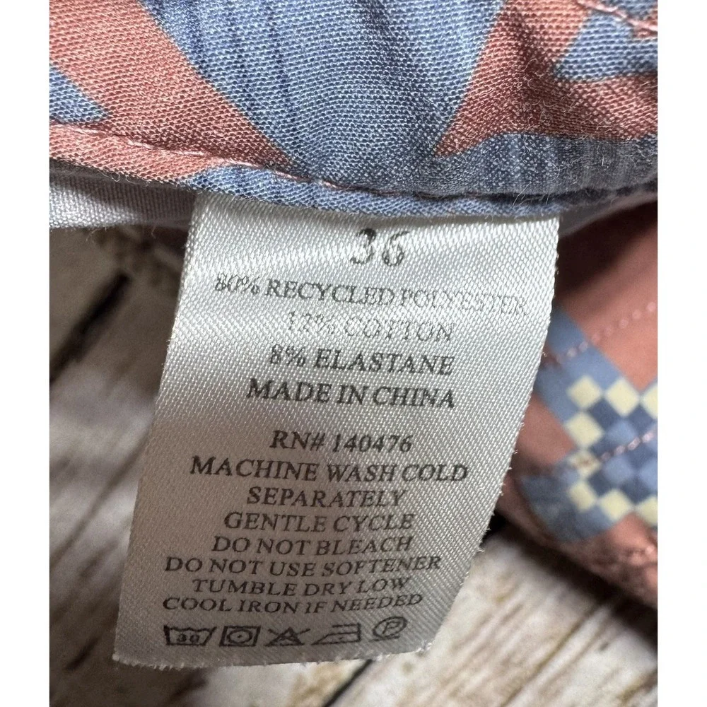Faherty Board Shorts Mens 36 Aztec Print Bathing Suit Swim Beach 7